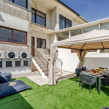 Salty Escape By Portugal Active