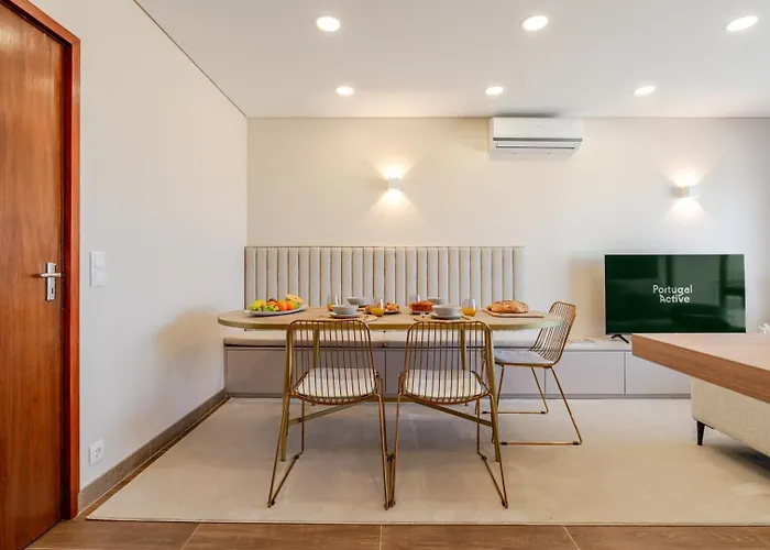 Salty Escape By Portugal Active Semesterbostad